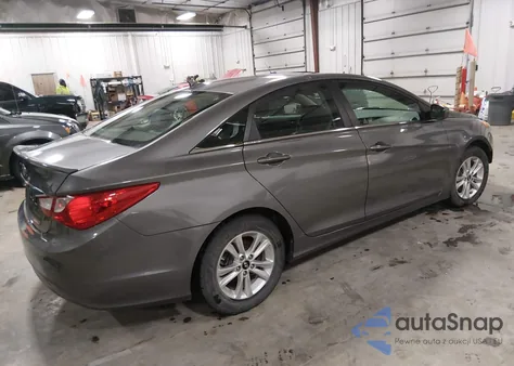 2013 Hyundai Sonata Gls z USA, uszkodzony, nr VIN 5NPEB4AC9DH586433